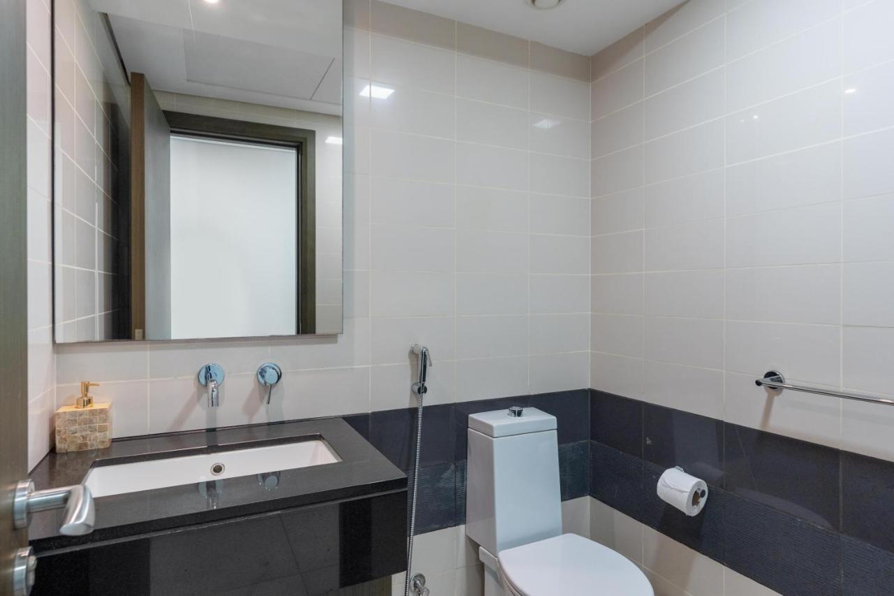Вилла Vacay Lettings - Loft Downtown Дубай Экстерьер фото