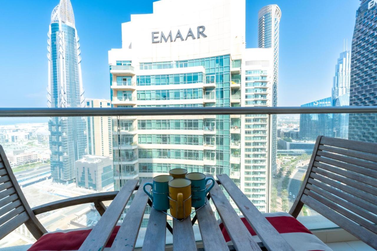 Вилла Vacay Lettings - Loft Downtown Дубай Экстерьер фото