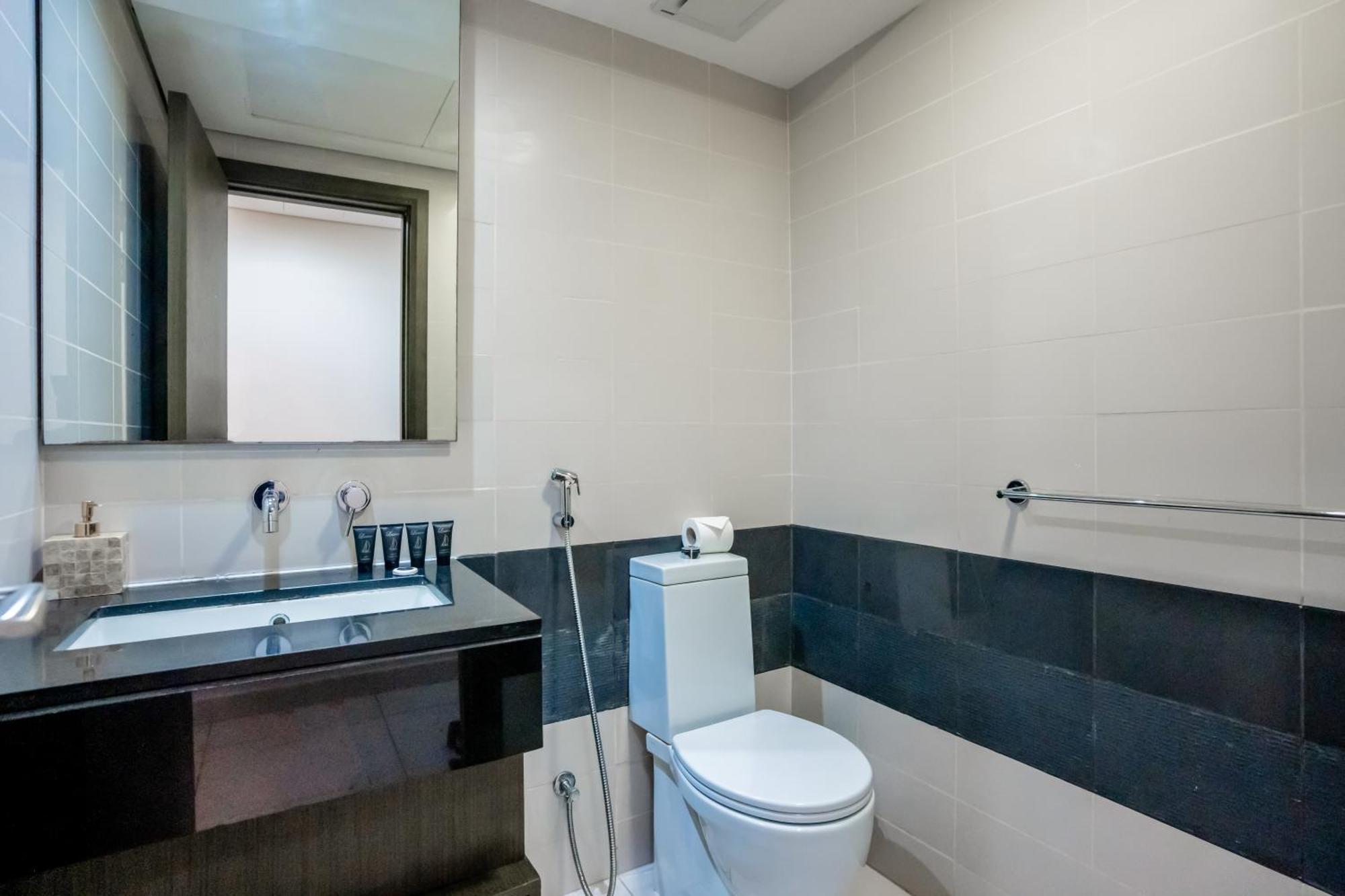 Вилла Vacay Lettings - Loft Downtown Дубай Экстерьер фото