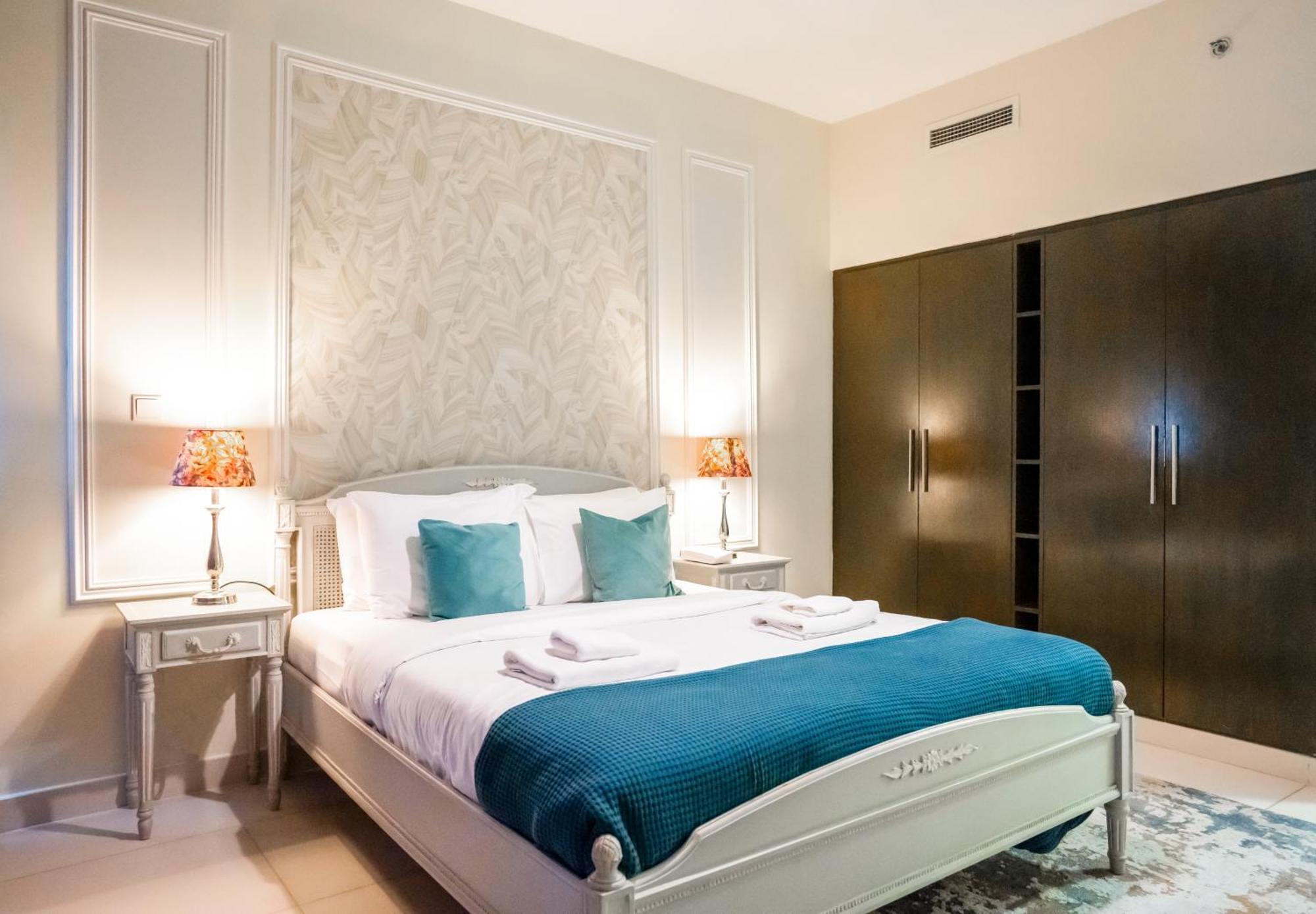 Вилла Vacay Lettings - Loft Downtown Дубай Экстерьер фото